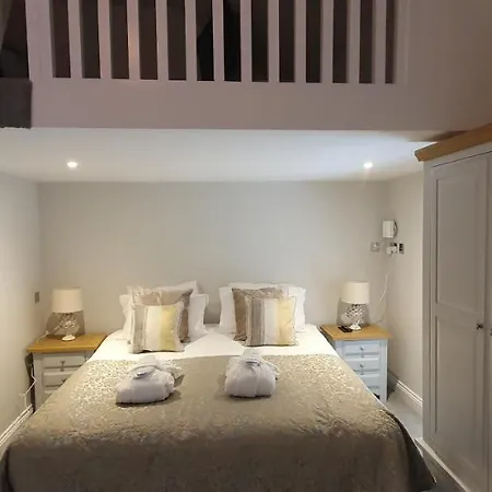 La Haule Manor فندق سانت أوبين