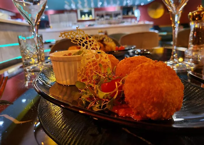 La Haule Manor Hotel