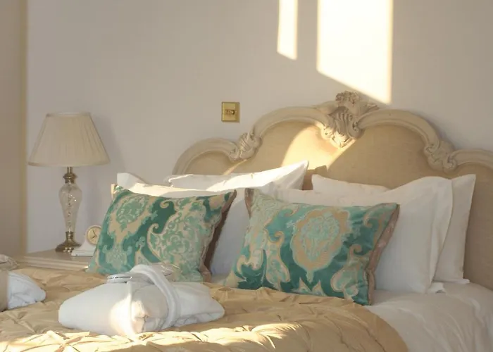 Hotel La Haule Manor