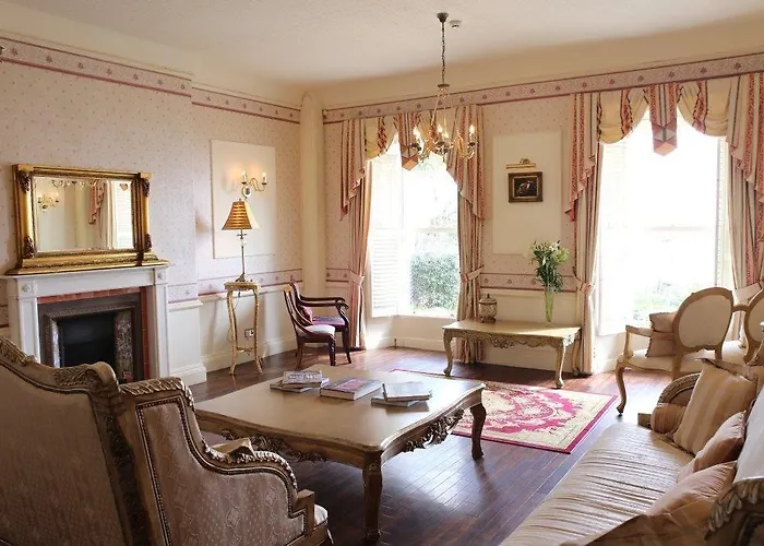 La Haule Manor Hotel