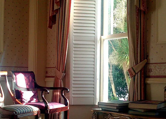 Hotel La Haule Manor St Aubin