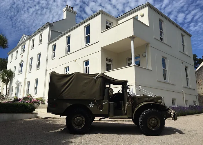 Hotel La Haule Manor