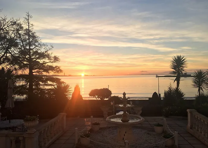 La Haule Manor Hotel