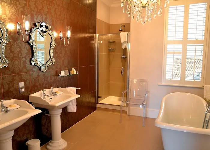 Hotel La Haule Manor