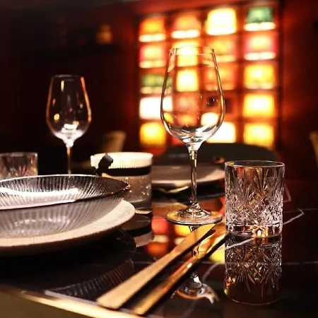 Hotel La Haule Manor 5*