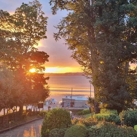 Hotel La Haule Manor