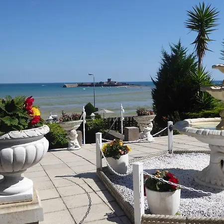 Hotel La Haule Manor