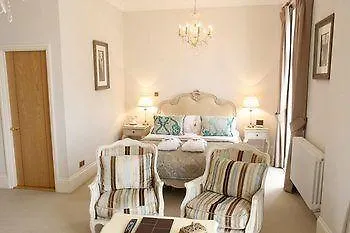 La Haule Manor Hotel
