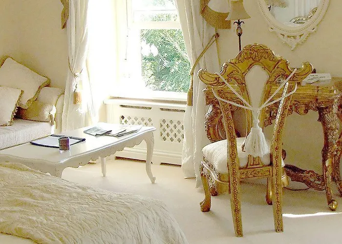 Hotel La Haule Manor